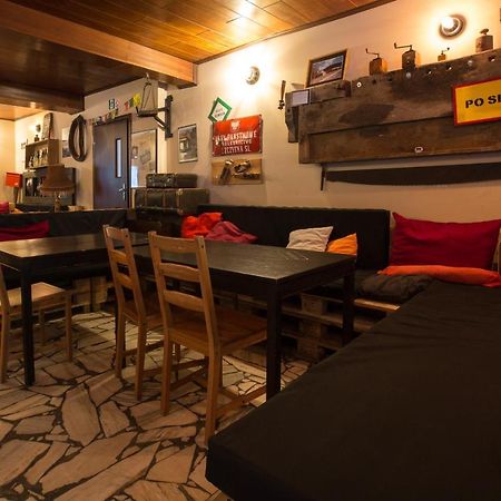 Pasterka Hostel Szczelinka מראה חיצוני תמונה